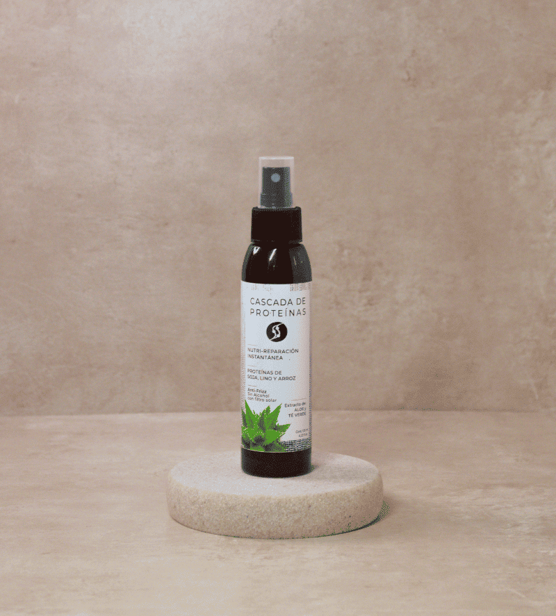 Cascada de Proteínas Aloe y Té Verde